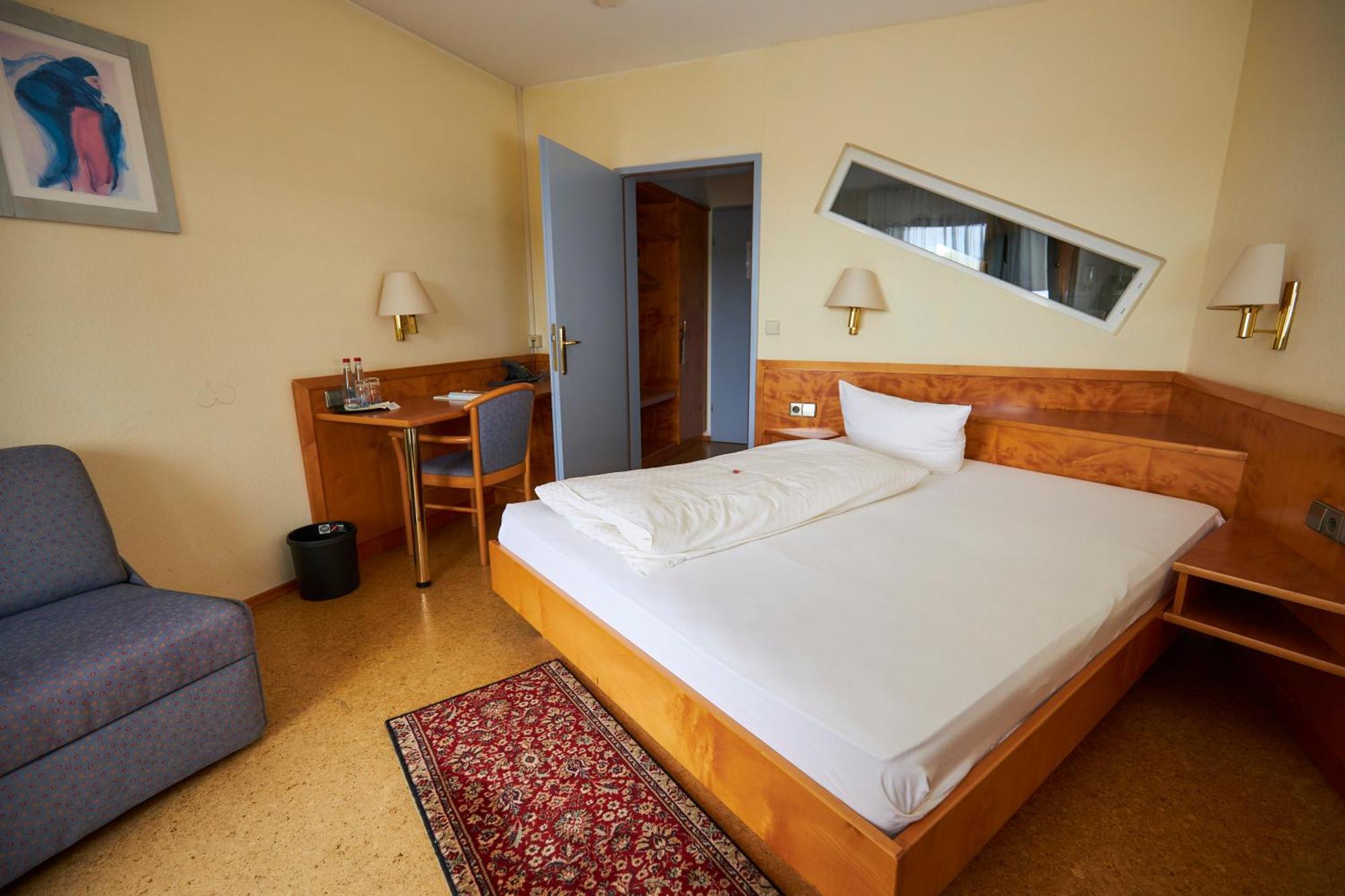 Flair Hotel Landgasthof Roger Löwenstein المظهر الخارجي الصورة