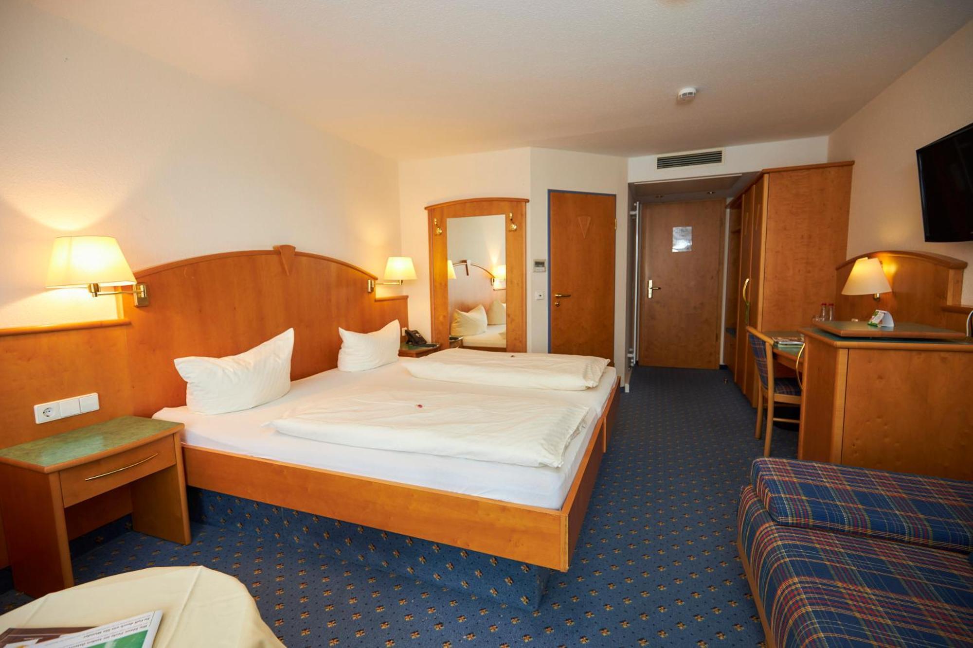Flair Hotel Landgasthof Roger Löwenstein المظهر الخارجي الصورة