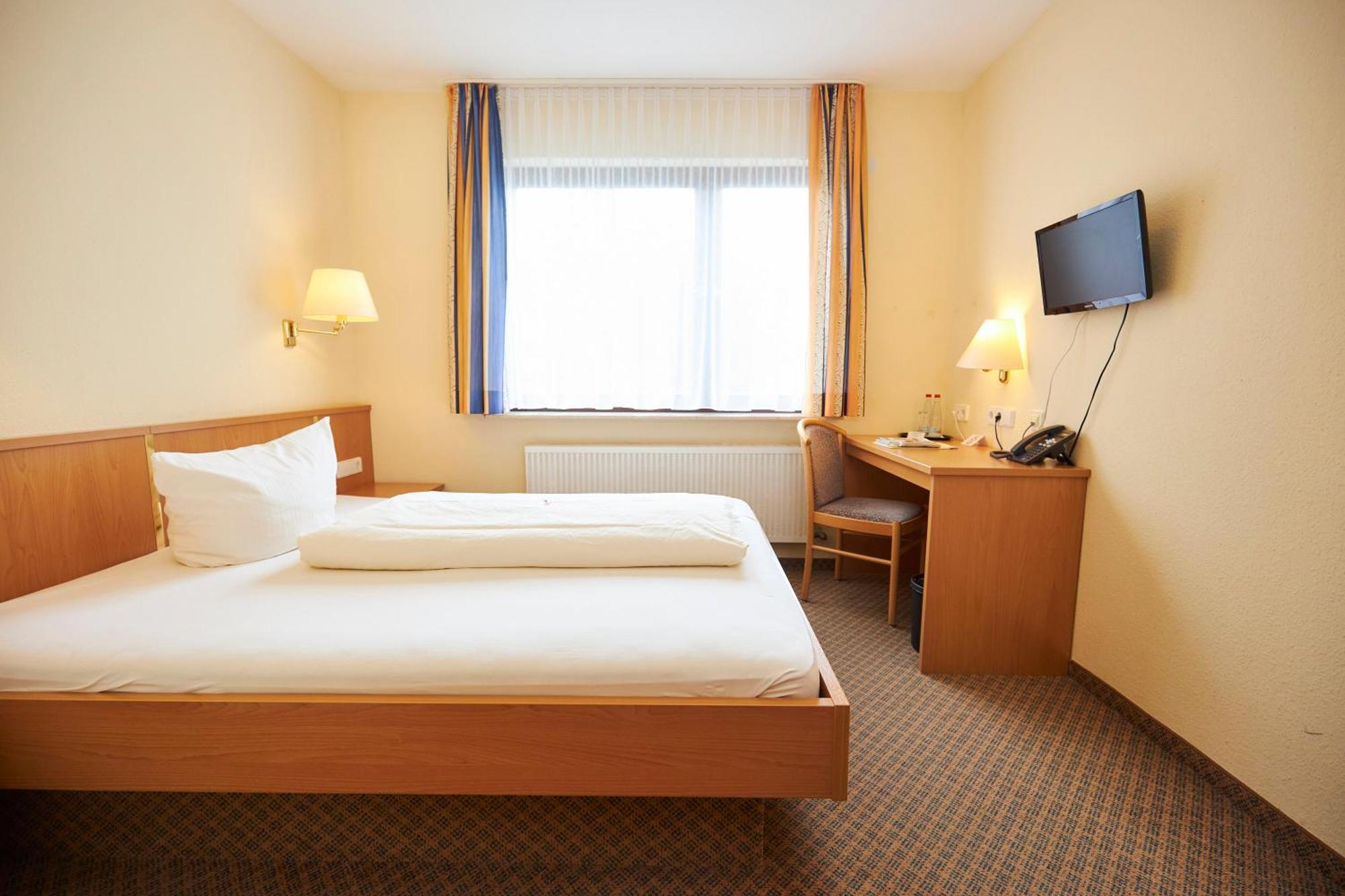 Flair Hotel Landgasthof Roger Löwenstein المظهر الخارجي الصورة