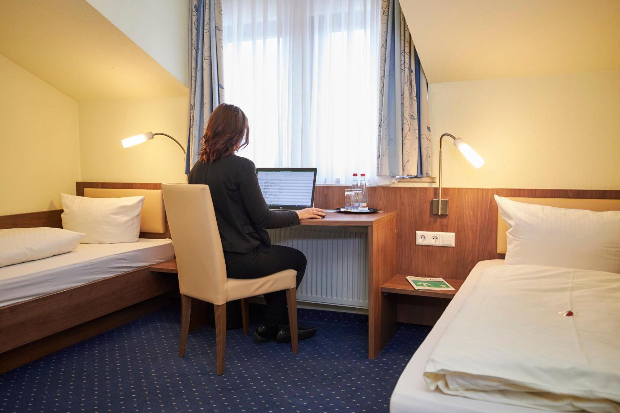 Flair Hotel Landgasthof Roger Löwenstein المظهر الخارجي الصورة
